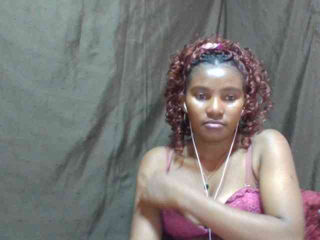 NoeLah webcam