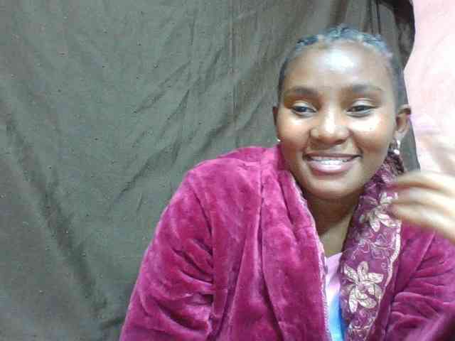 NoeLah webcam