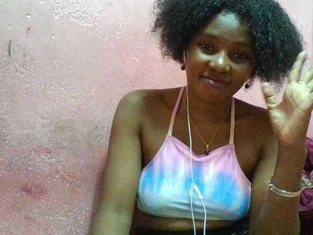 NoeLah webcam