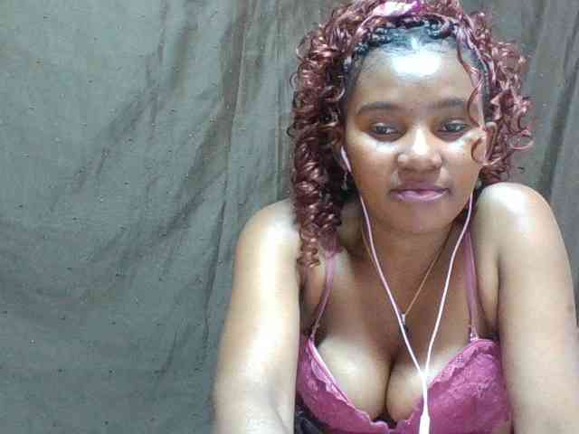 NoeLah webcam