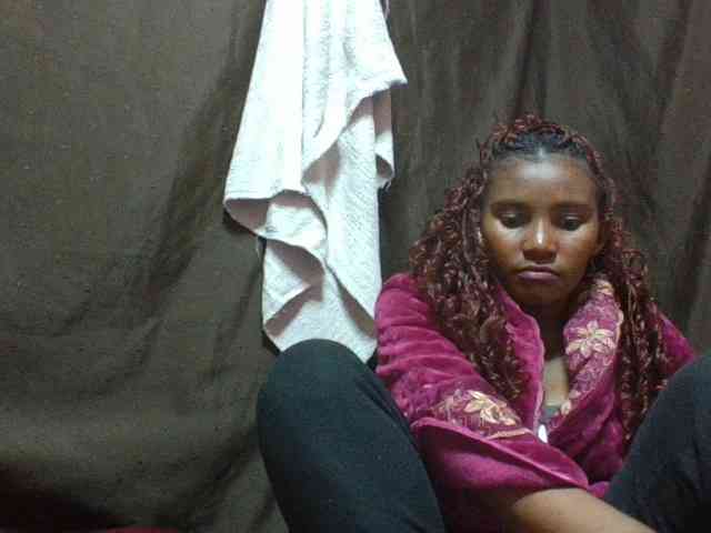 NoeLah webcam