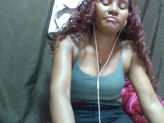 NoeLah webcam