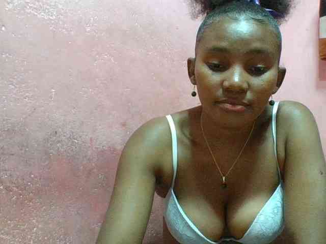 NoeLah webcam