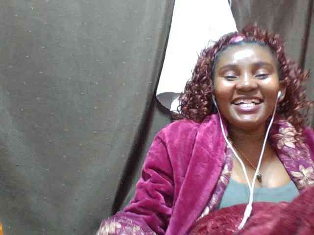 NoeLah webcam
