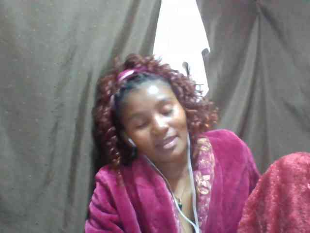 NoeLah webcam