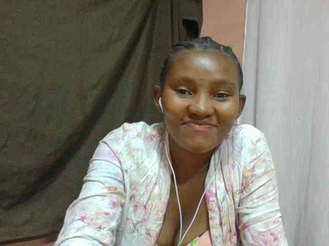 NoeLah webcam