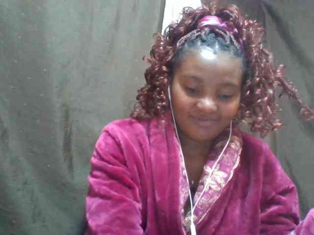 NoeLah webcam