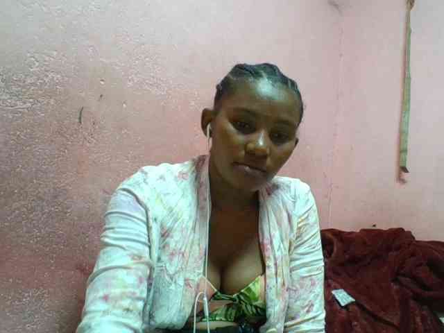 NoeLah webcam
