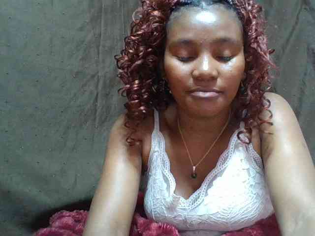 NoeLah webcam
