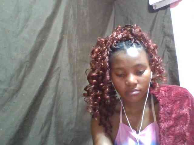NoeLah webcam