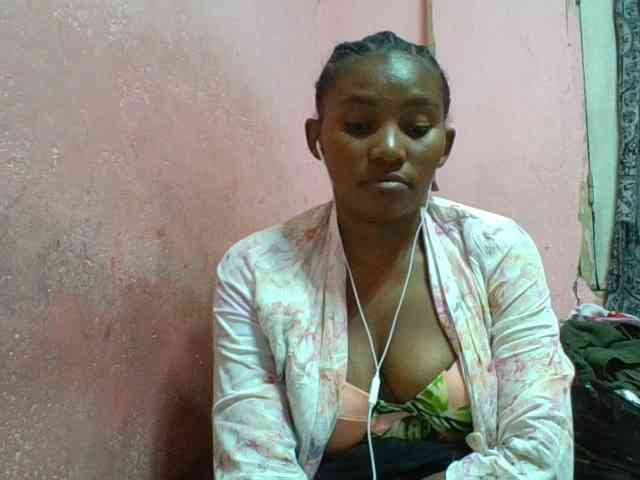 NoeLah webcam