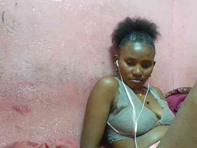 NoeLah webcam