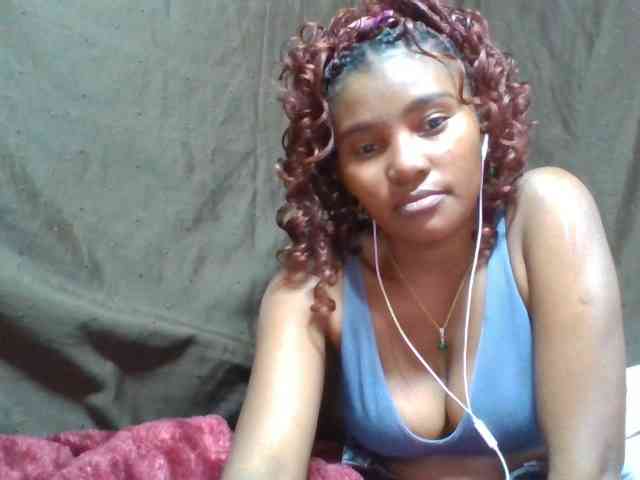NoeLah webcam