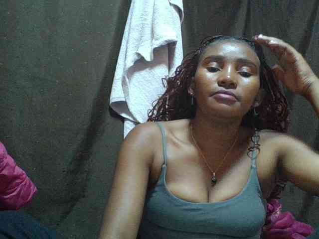 NoeLah webcam