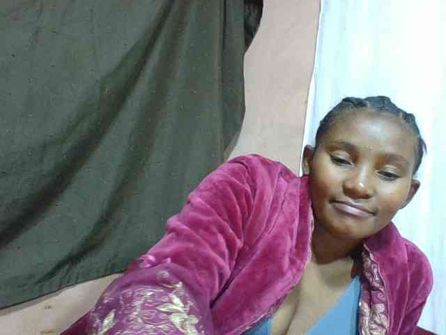 NoeLah webcam