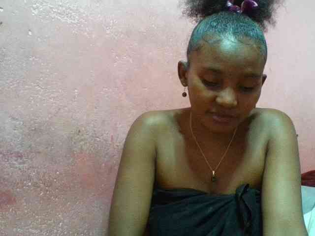NoeLah webcam