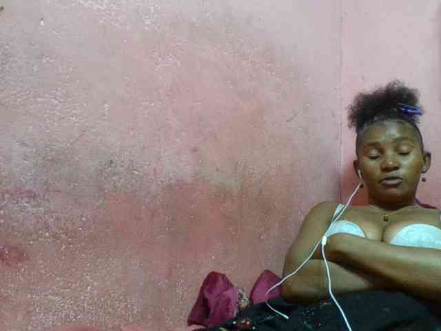 NoeLah webcam