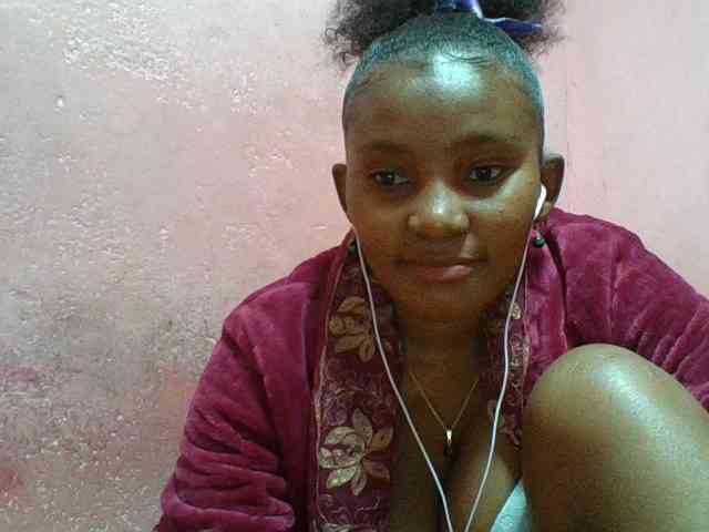 NoeLah webcam
