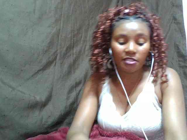 NoeLah webcam