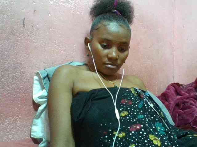 NoeLah webcam