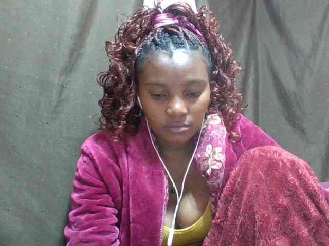 NoeLah webcam