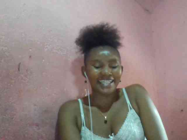 NoeLah webcam