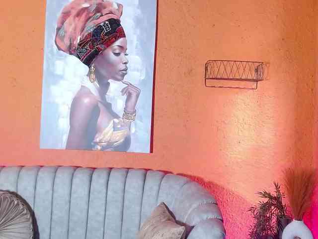 ZashaFoxxy webcam
