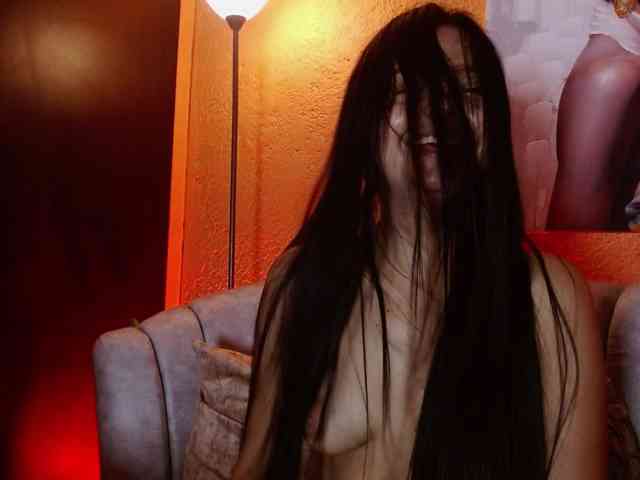 ZashaFoxxy webcam