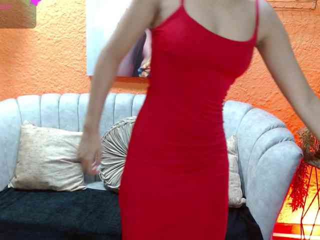 free webcam site ZashaFoxxy