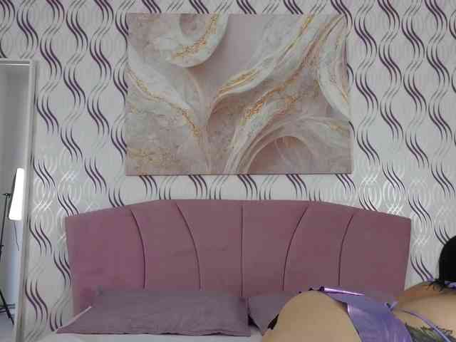 YourScarlet webcam