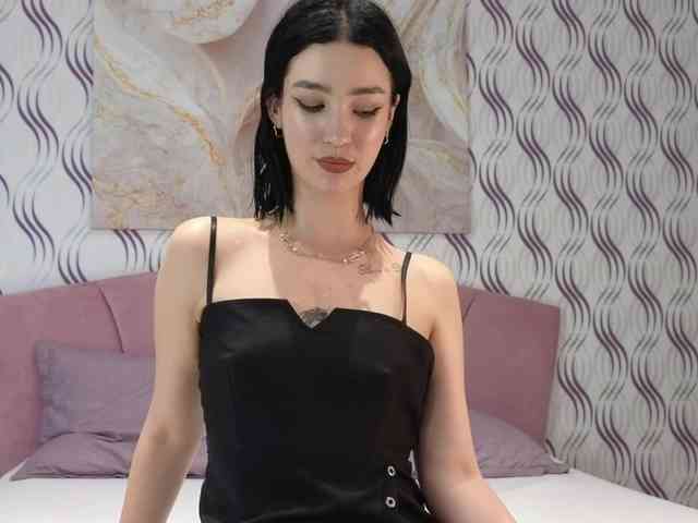 YourScarlet webcam