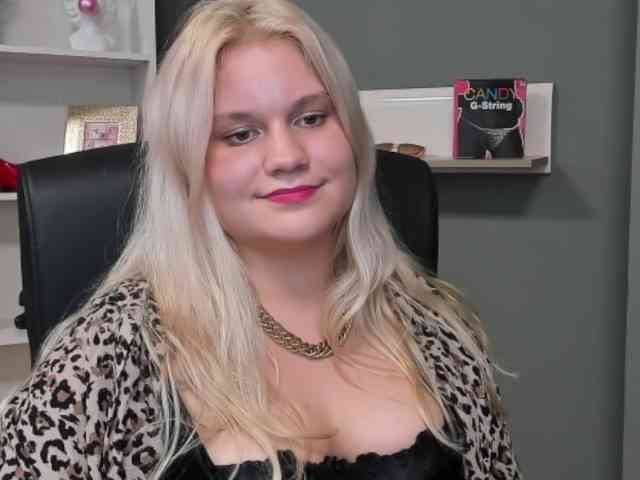 SamanthaDarling webcam