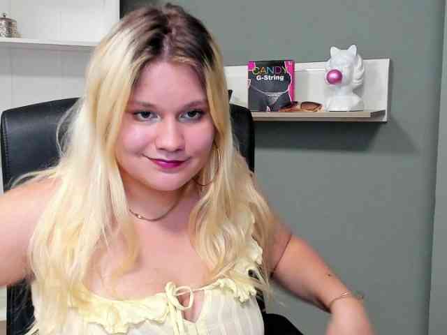 SamanthaDarling webcam