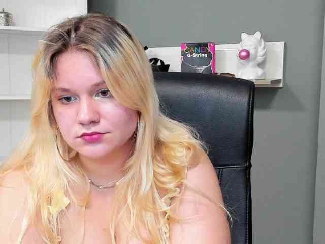 SamanthaDarling webcam