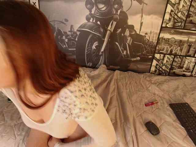 ScarlettGold webcam