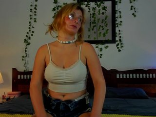 Ariana-Sunset Porn Show