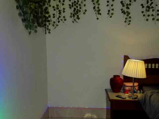 Ariana-Sunset Ariana-Sunset