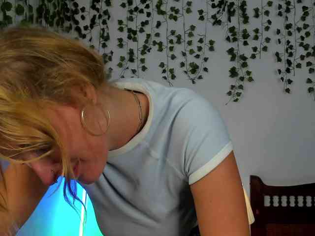 online videochat Ariana-Sunset