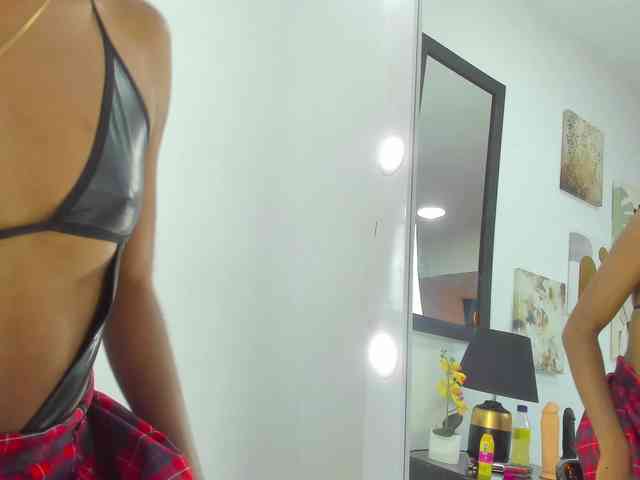 Zoee-Lane webcam