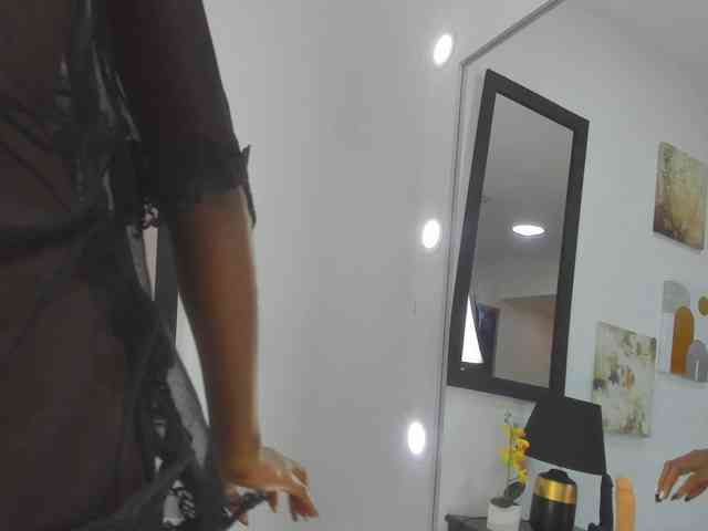 Zoee-Lane webcam