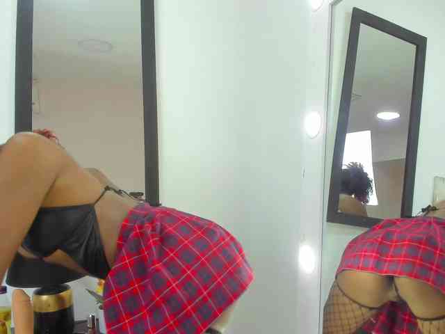 Zoee-Lane webcam