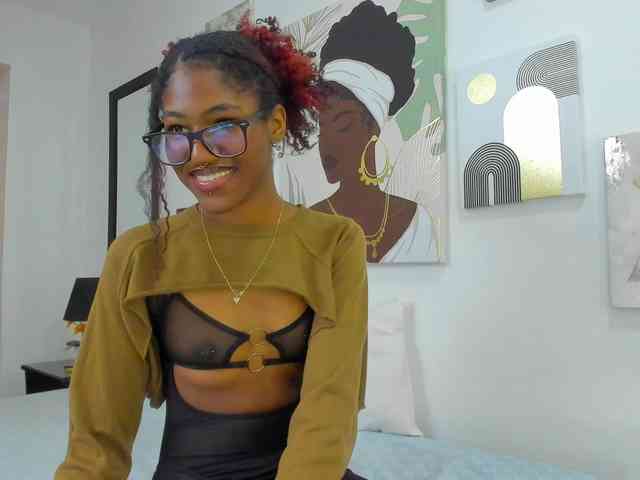 Zoee-Lane webcam