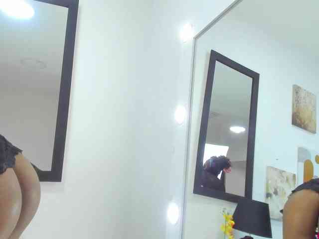 Zoee-Lane webcam