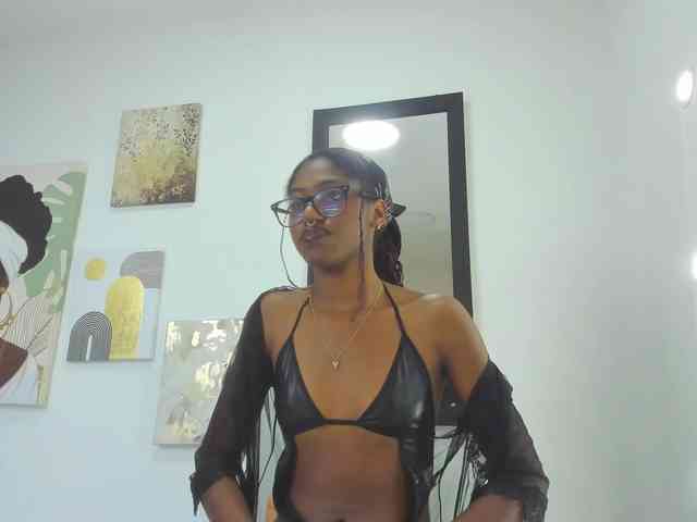 Zoee-Lane webcam