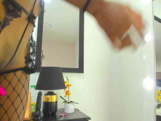 Zoee-Lane webcam