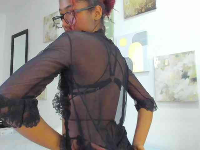 Zoee-Lane webcam