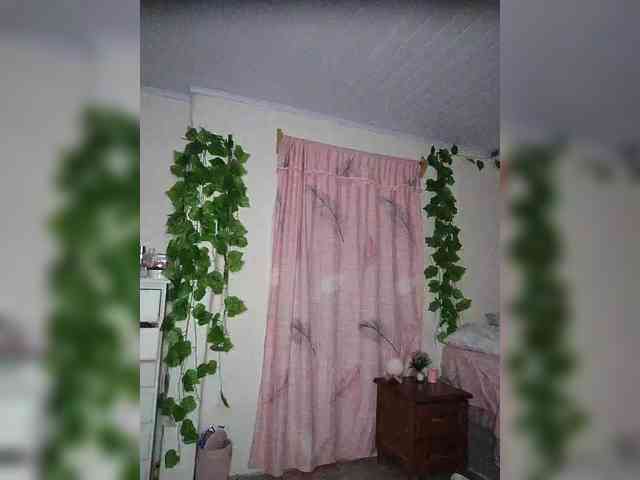 BiancaLeFleur webcam