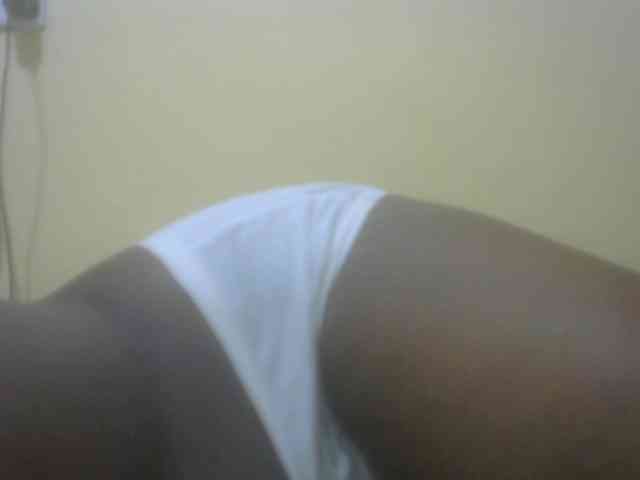 Prettybooty1 webcam
