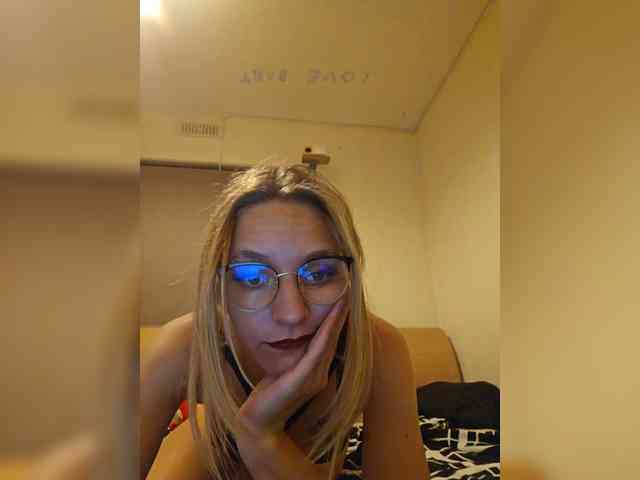 online cam2cam Thess691
