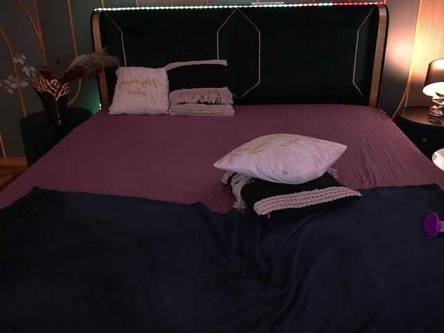 LunaLicks webcam